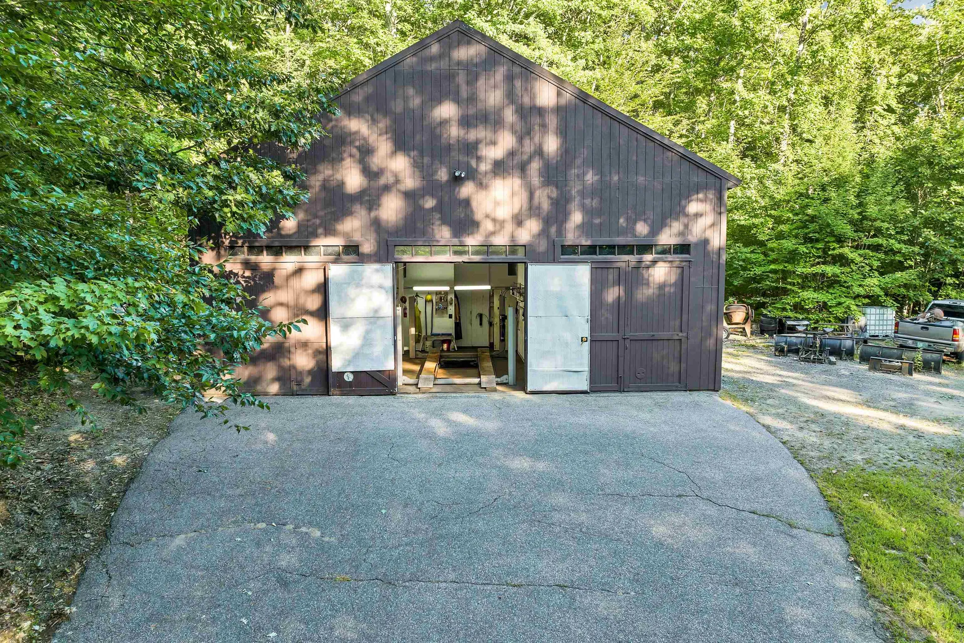 384 New Hampshire Route 113 Holderness NH 03245