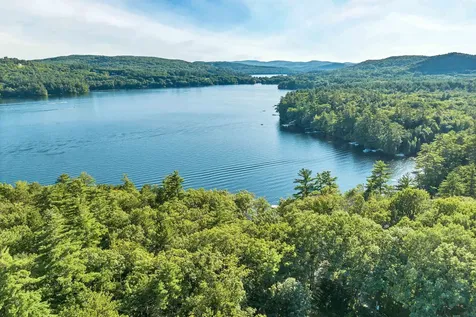 384 New Hampshire Route 113 Holderness NH 03245