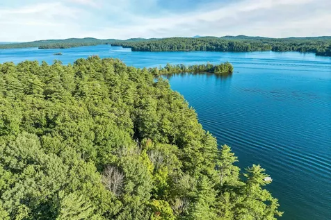 384 New Hampshire Route 113 Holderness NH 03245