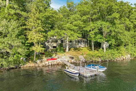 384 New Hampshire Route 113 Holderness NH 03245