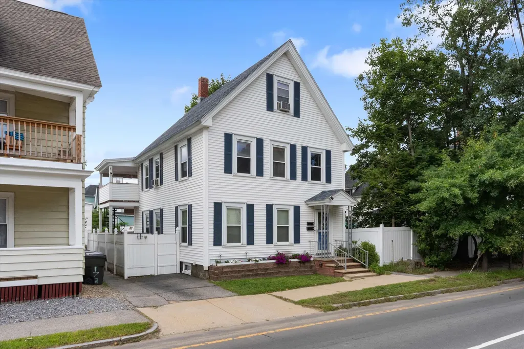 686 Maple Street Manchester NH 03104