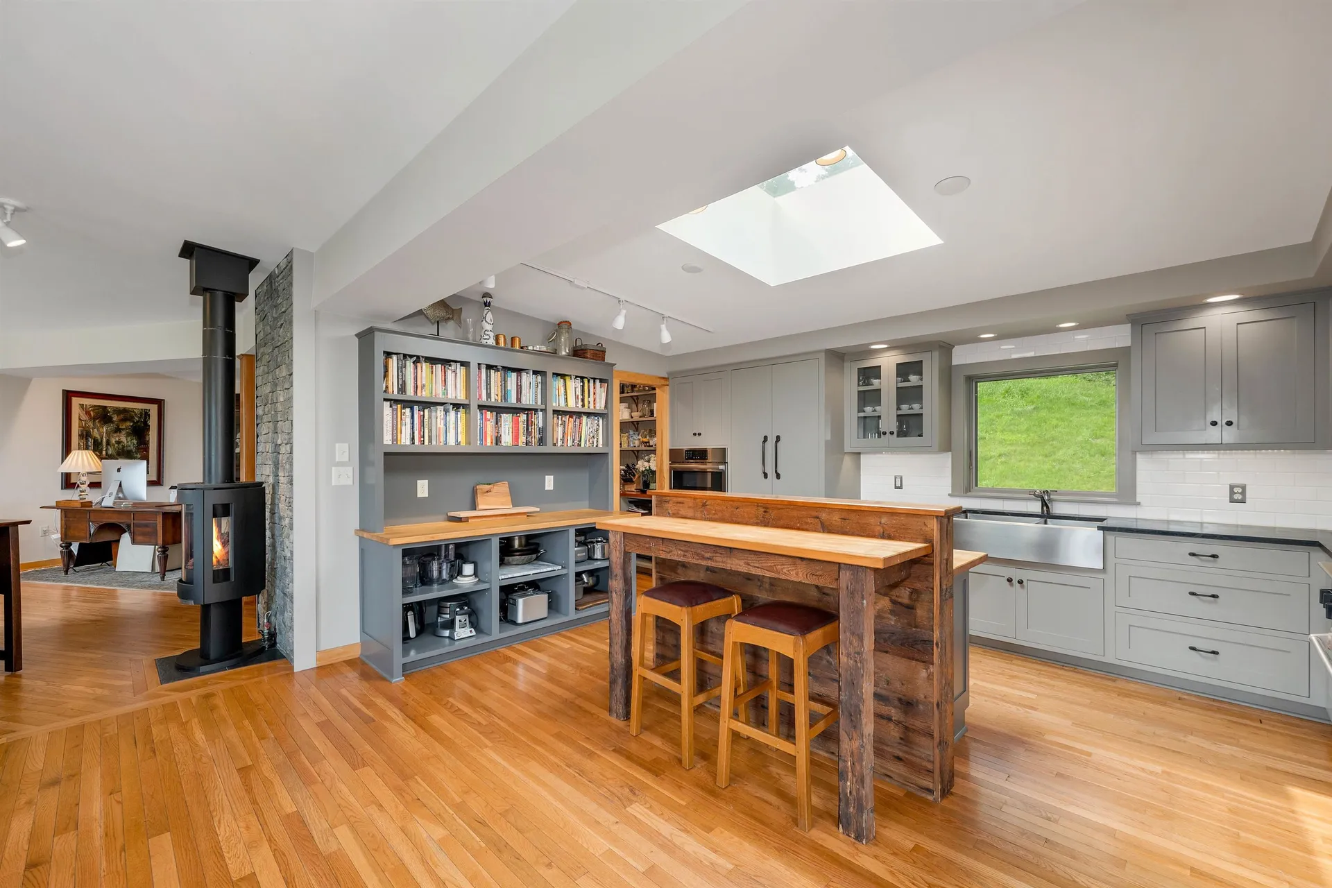 82 Hopson Road Norwich VT 05055