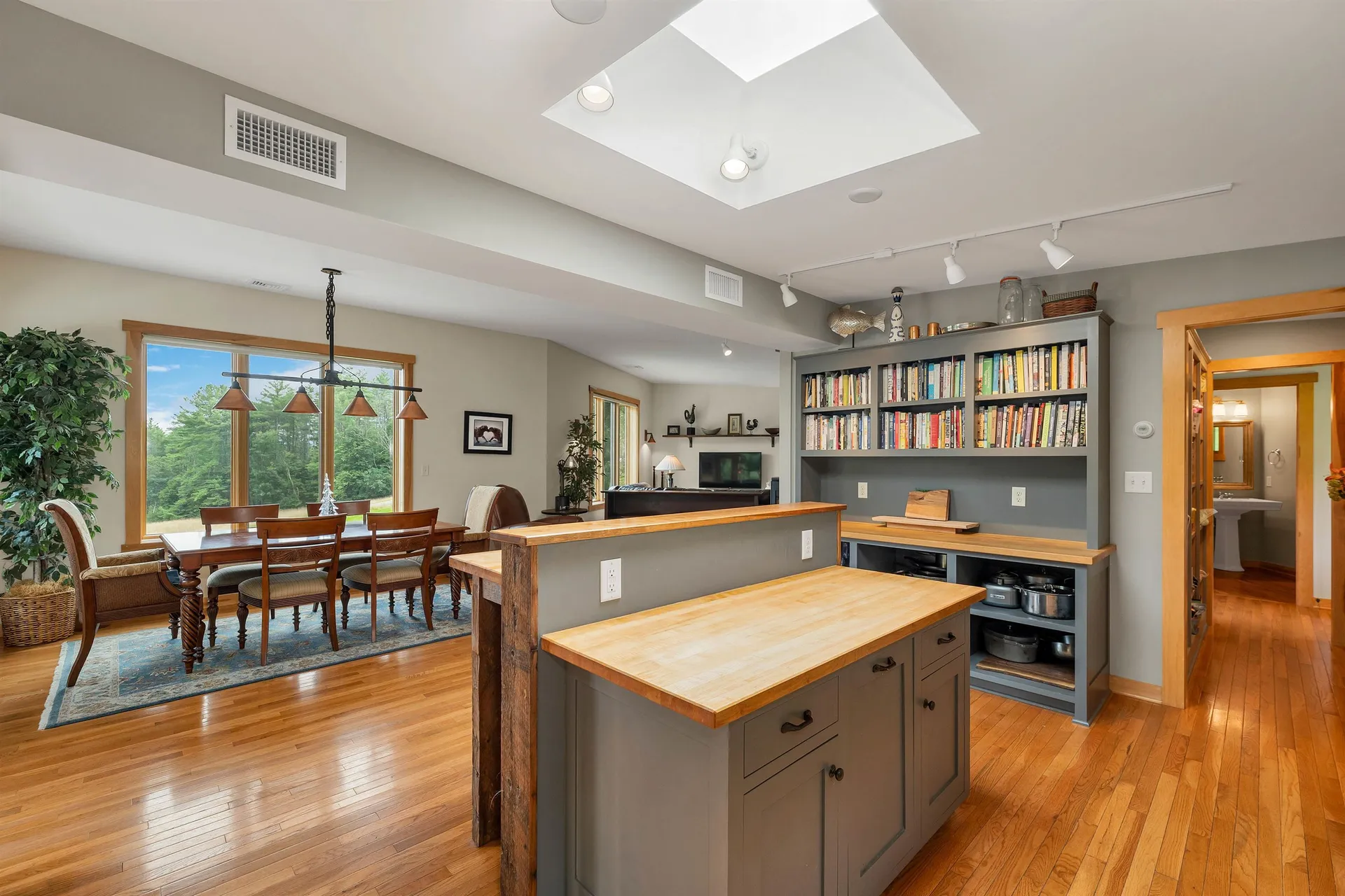 82 Hopson Road Norwich VT 05055