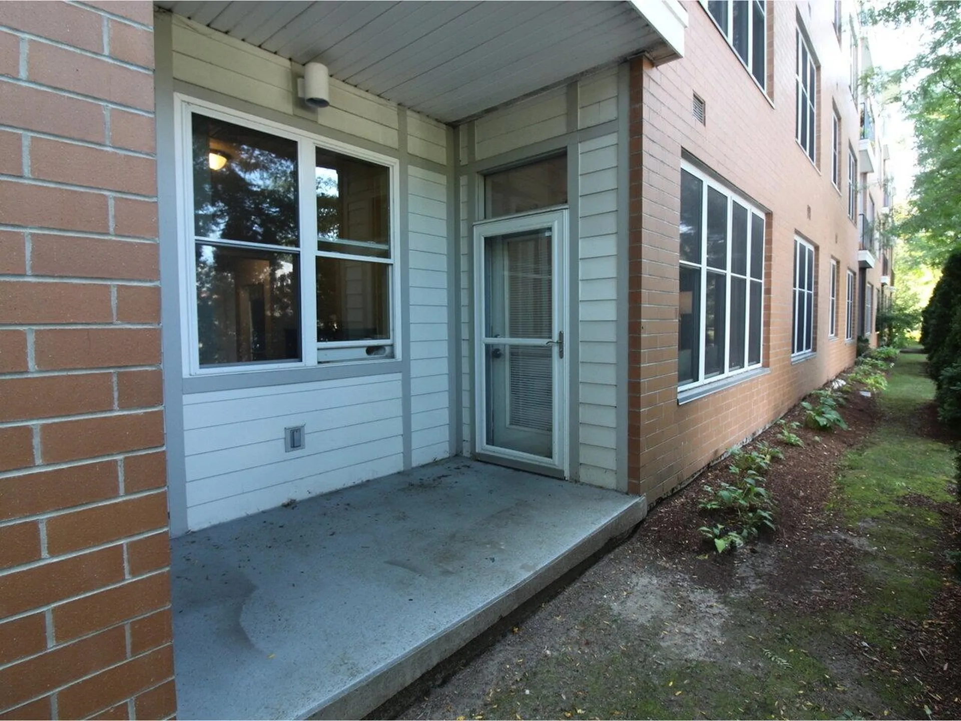 370 Farrell Street South Burlington VT 05403