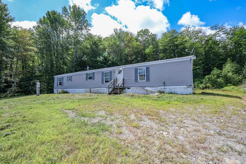 1190 S Hemlock Road Charlestown NH 03603