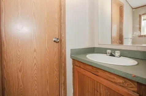 1190 S Hemlock Road Charlestown NH 03603