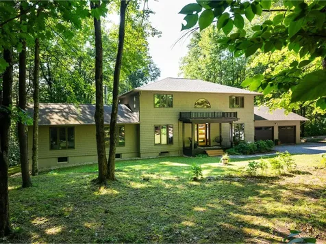 426 Mutton Hill Drive Charlotte VT 05445