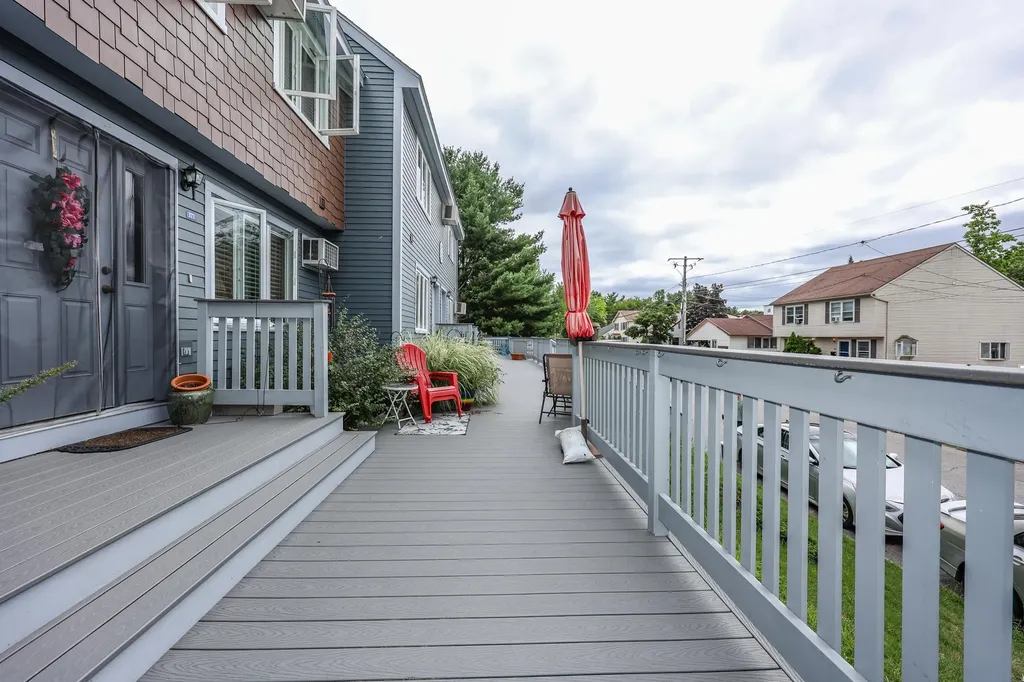 381 Blucher Street Manchester NH 03102