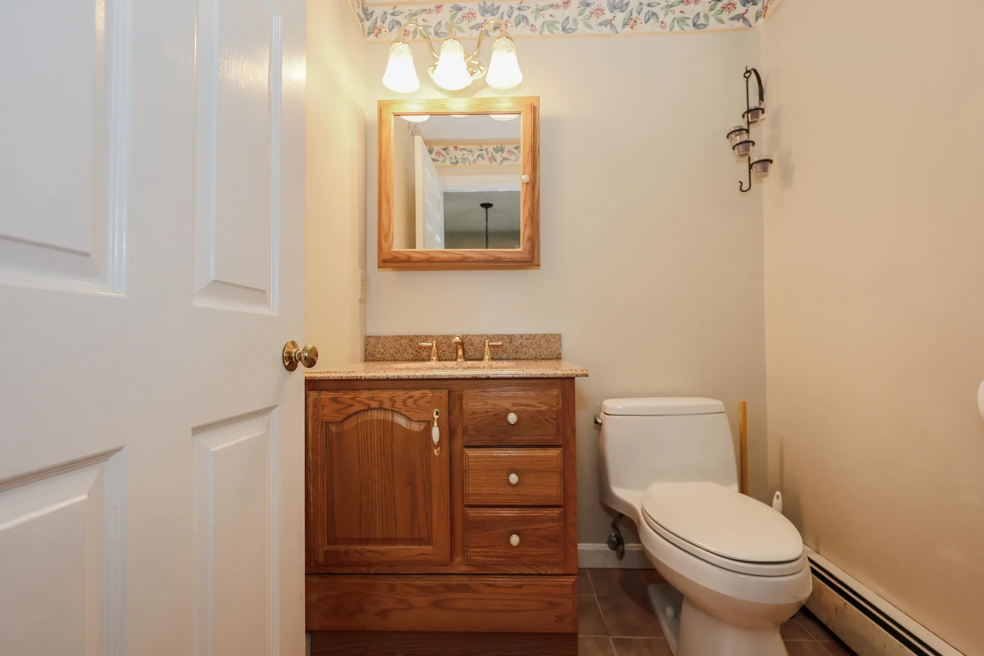 381 Blucher Street Manchester NH 03102