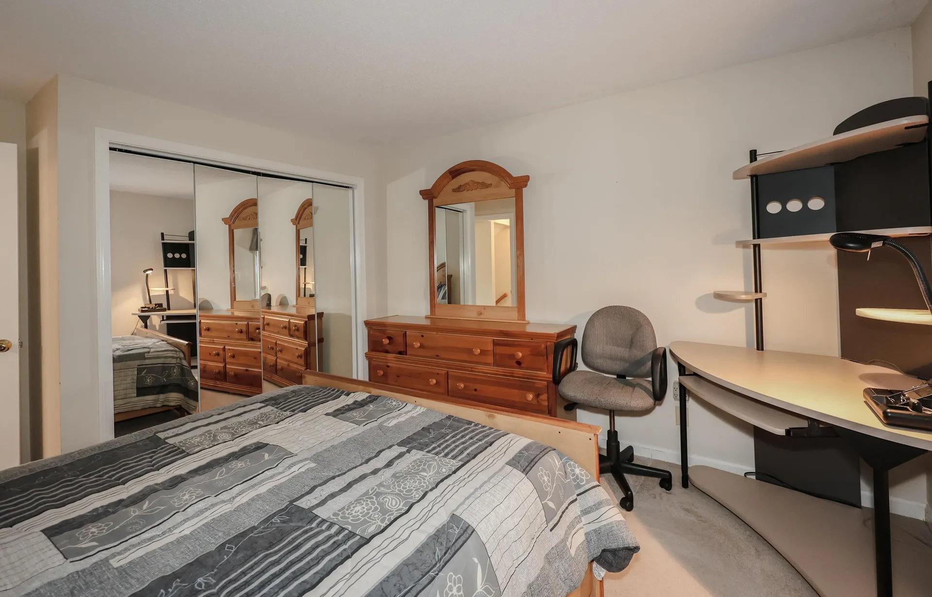 381 Blucher Street Manchester NH 03102