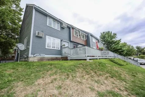 381 Blucher Street Manchester NH 03102