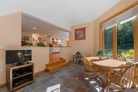 27 Bowles Road Newbury NH 03255