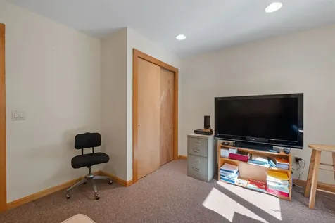 27 Bowles Road Newbury NH 03255