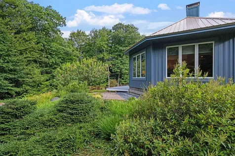 27 Bowles Road Newbury NH 03255