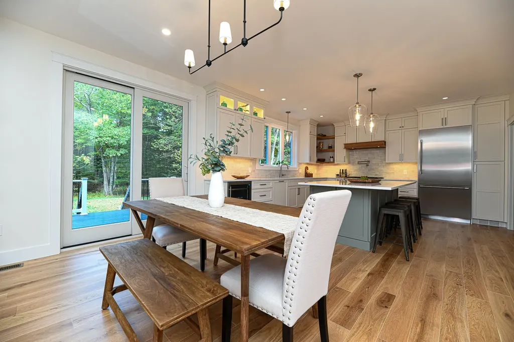 137 Union Road Stratham NH 03885