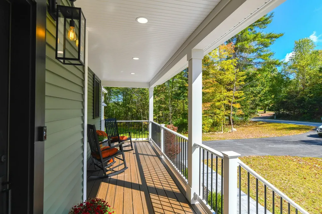 137 Union Road Stratham NH 03885