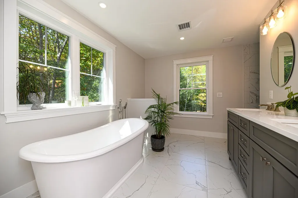 137 Union Road Stratham NH 03885