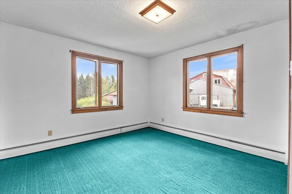 16 Pleasant View Drive Albany VT 05820