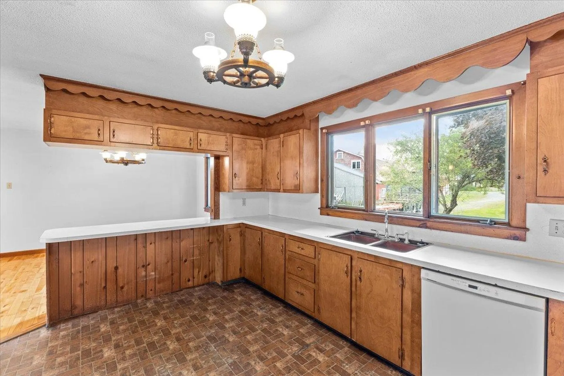 16 Pleasant View Drive Albany VT 05820