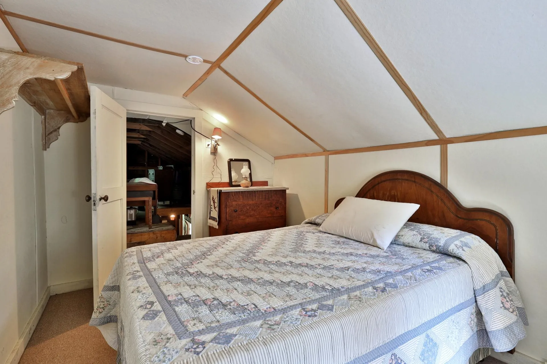 1087 Route 100 Pittsfield VT 05762