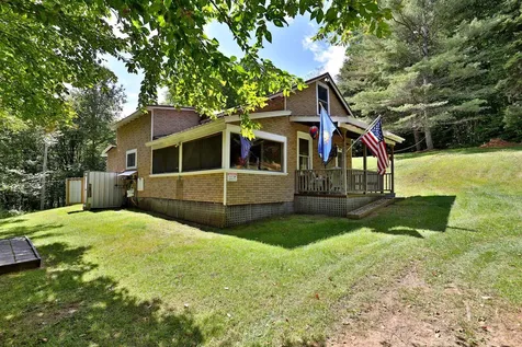 1087 Route 100 Pittsfield VT 05762