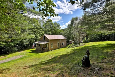 1087 Route 100 Pittsfield VT 05762