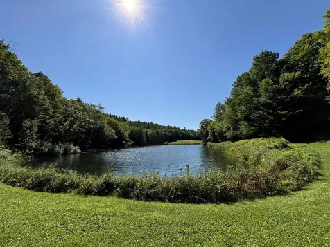 433 Freeman Road Pomfret VT 05053