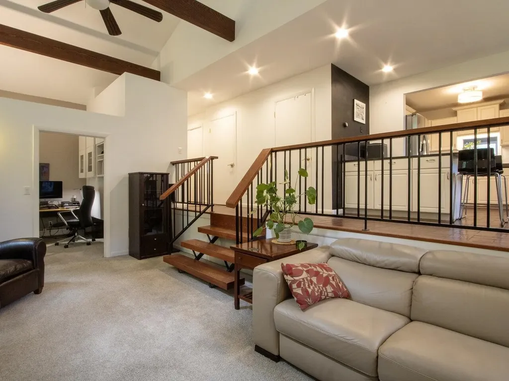 695 Oak Knoll Road Williston VT 05495
