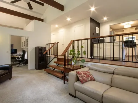 695 Oak Knoll Road Williston VT 05495