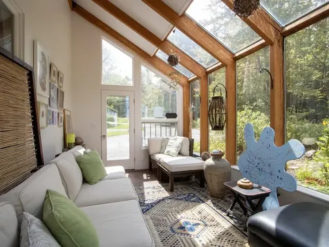 695 Oak Knoll Road Williston VT 05495