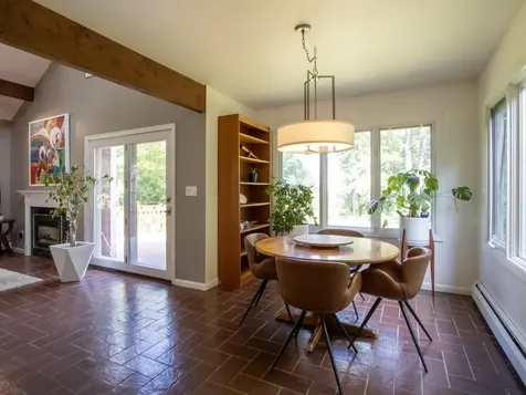 695 Oak Knoll Road Williston VT 05495