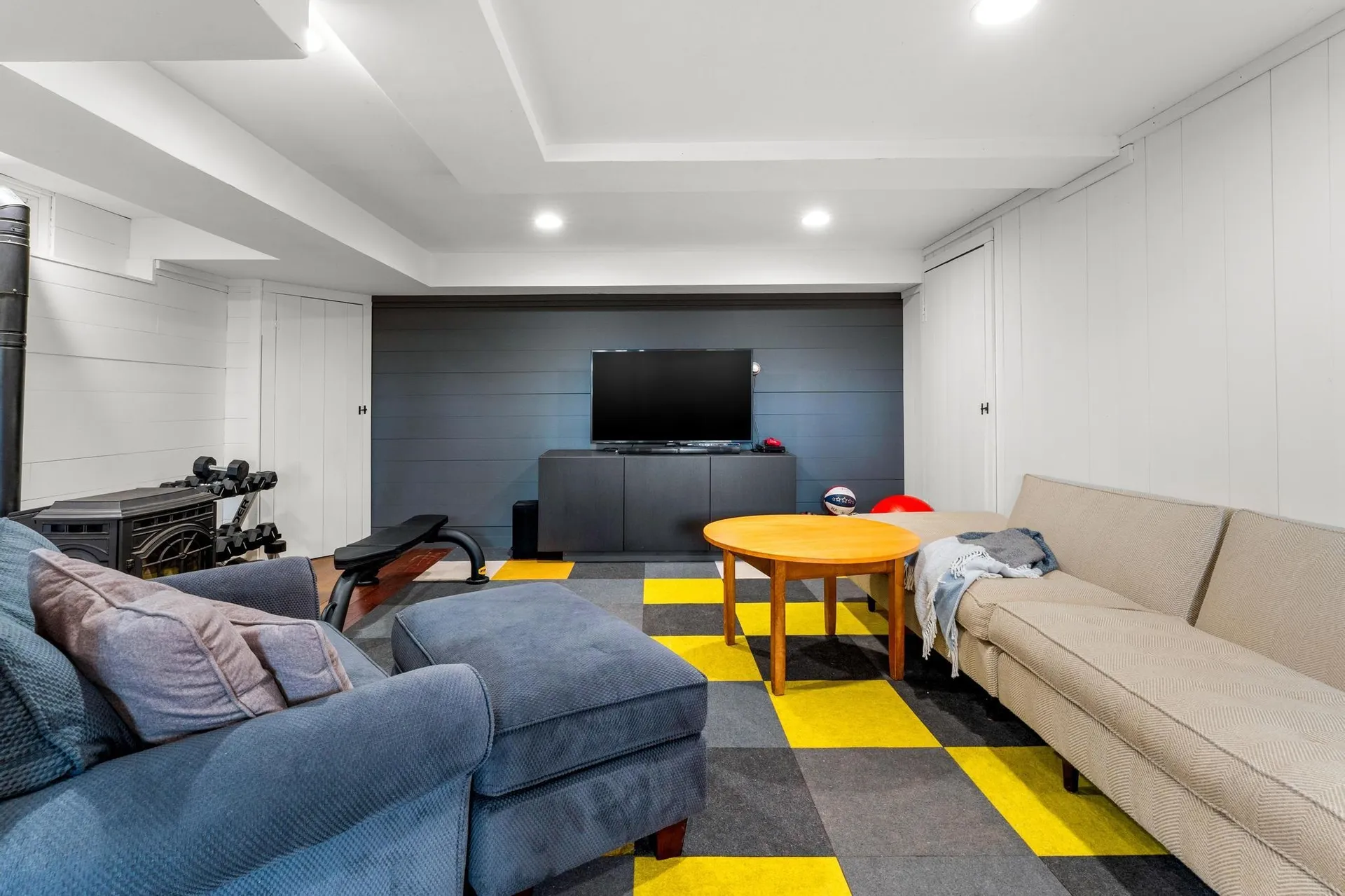 1778 Hells Peak Road Londonderry VT 05148