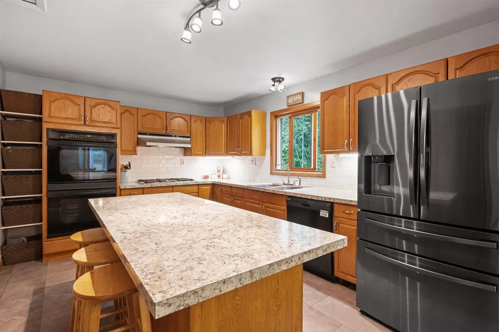 28 Drake Circle Loudon NH 03307