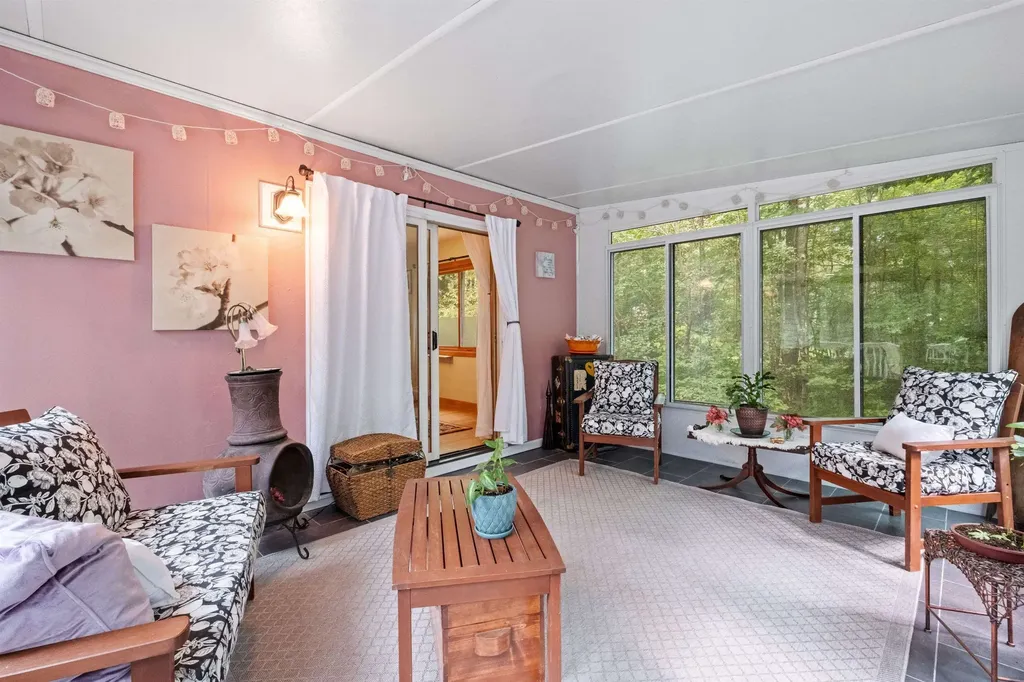 28 Drake Circle Loudon NH 03307
