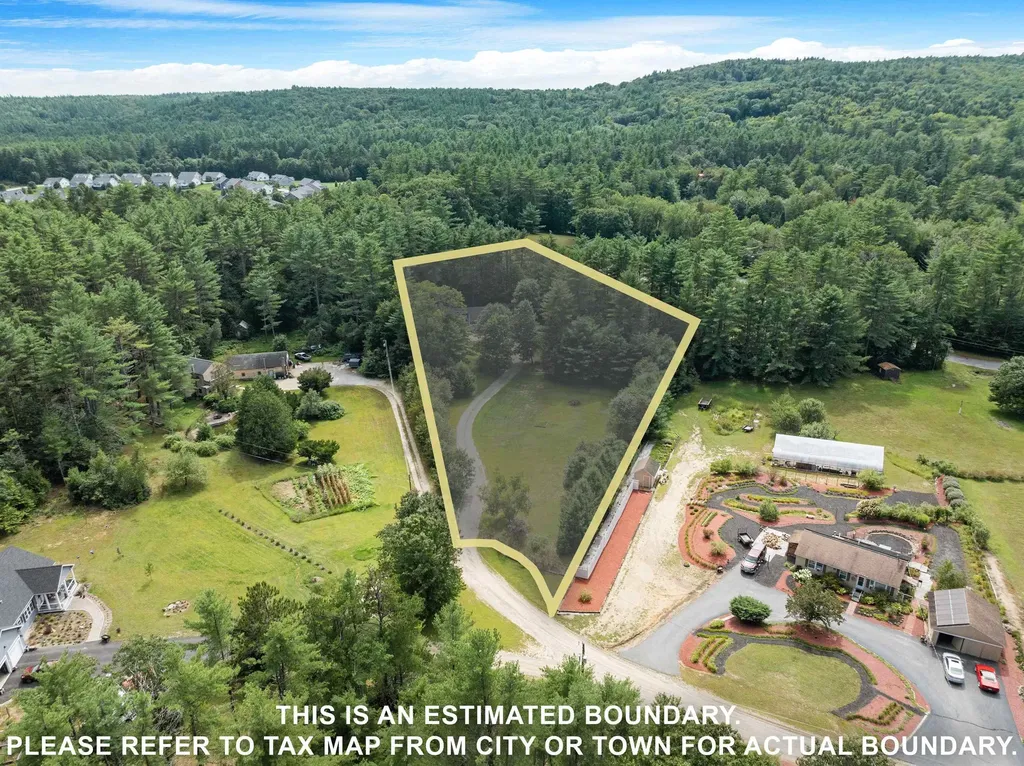 28 Drake Circle Loudon NH 03307
