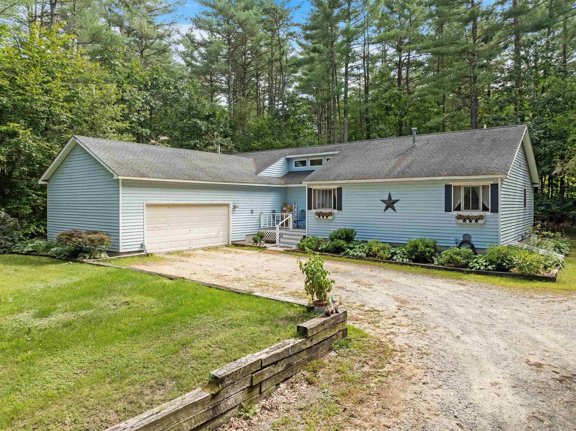 28 Drake Circle Loudon NH 03307