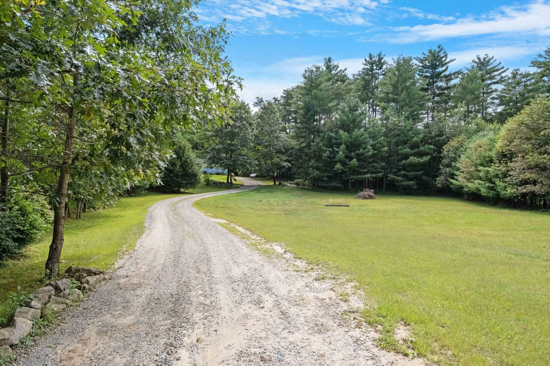 28 Drake Circle Loudon NH 03307