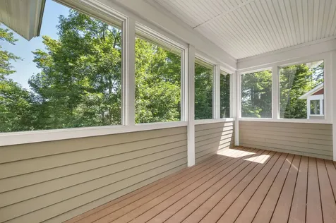 16 Stonehenge Circle Northfield NH 03276