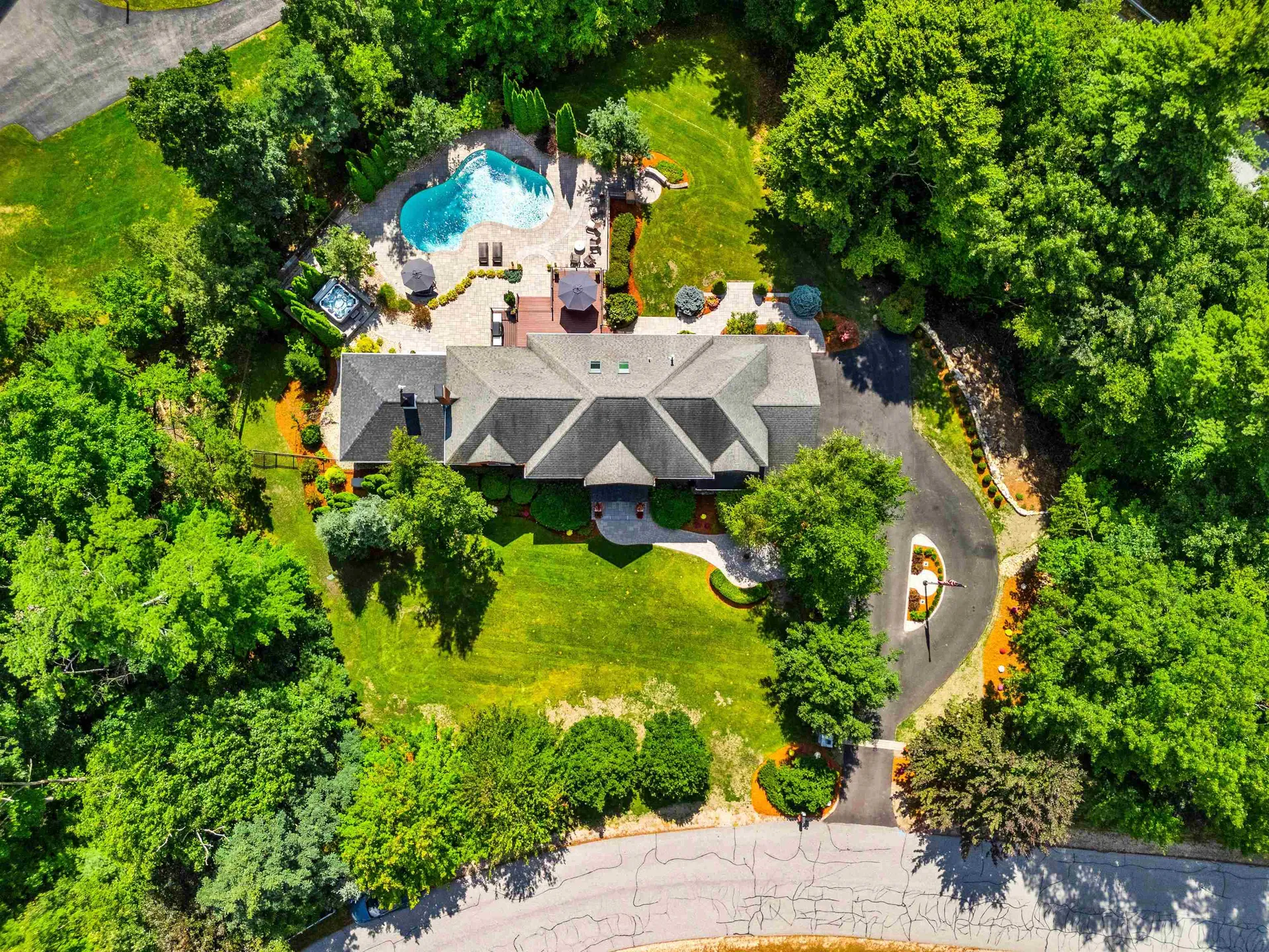 6 Marston Drive Bedford NH 03110