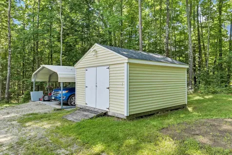 102 Hunter Lane Farmington NH 03835