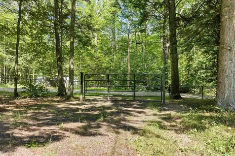 102 Hunter Lane Farmington NH 03835