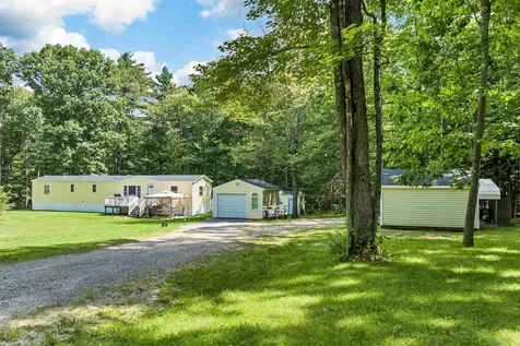 102 Hunter Lane Farmington NH 03835