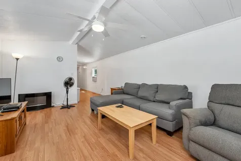 102 Hunter Lane Farmington NH 03835