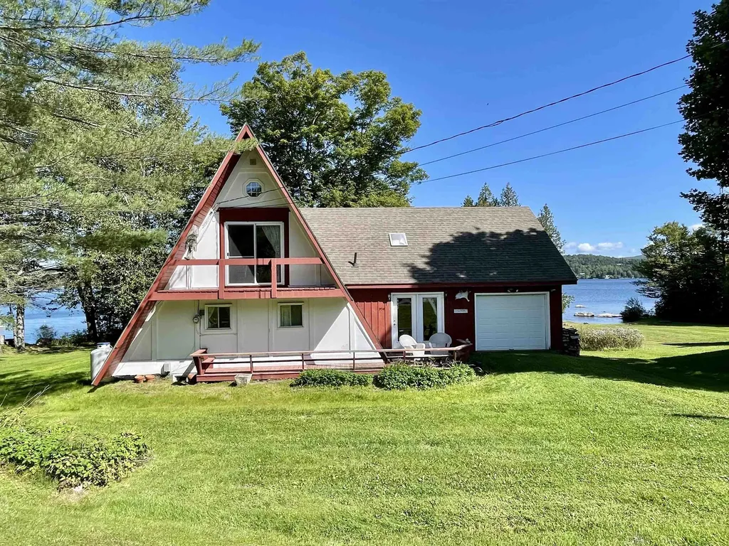 994 West Echo Lake Road Charleston VT 05872