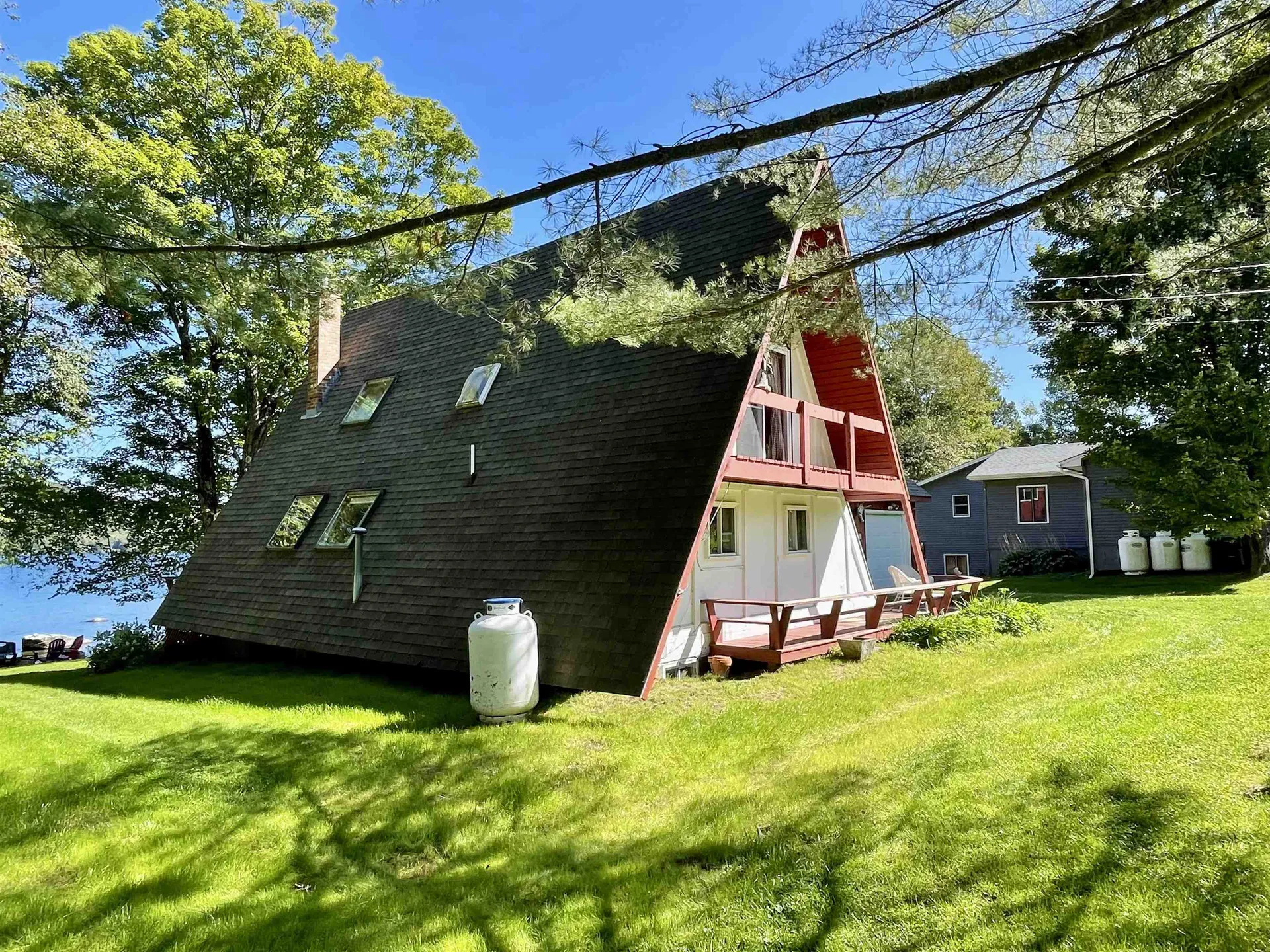 994 West Echo Lake Road Charleston VT 05872