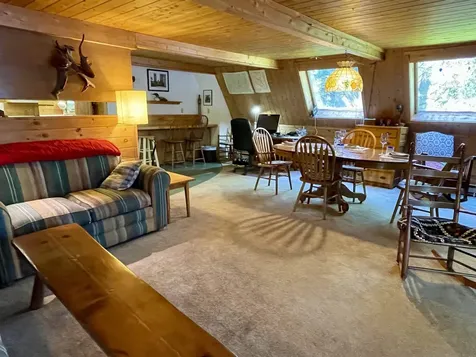 994 West Echo Lake Road Charleston VT 05872