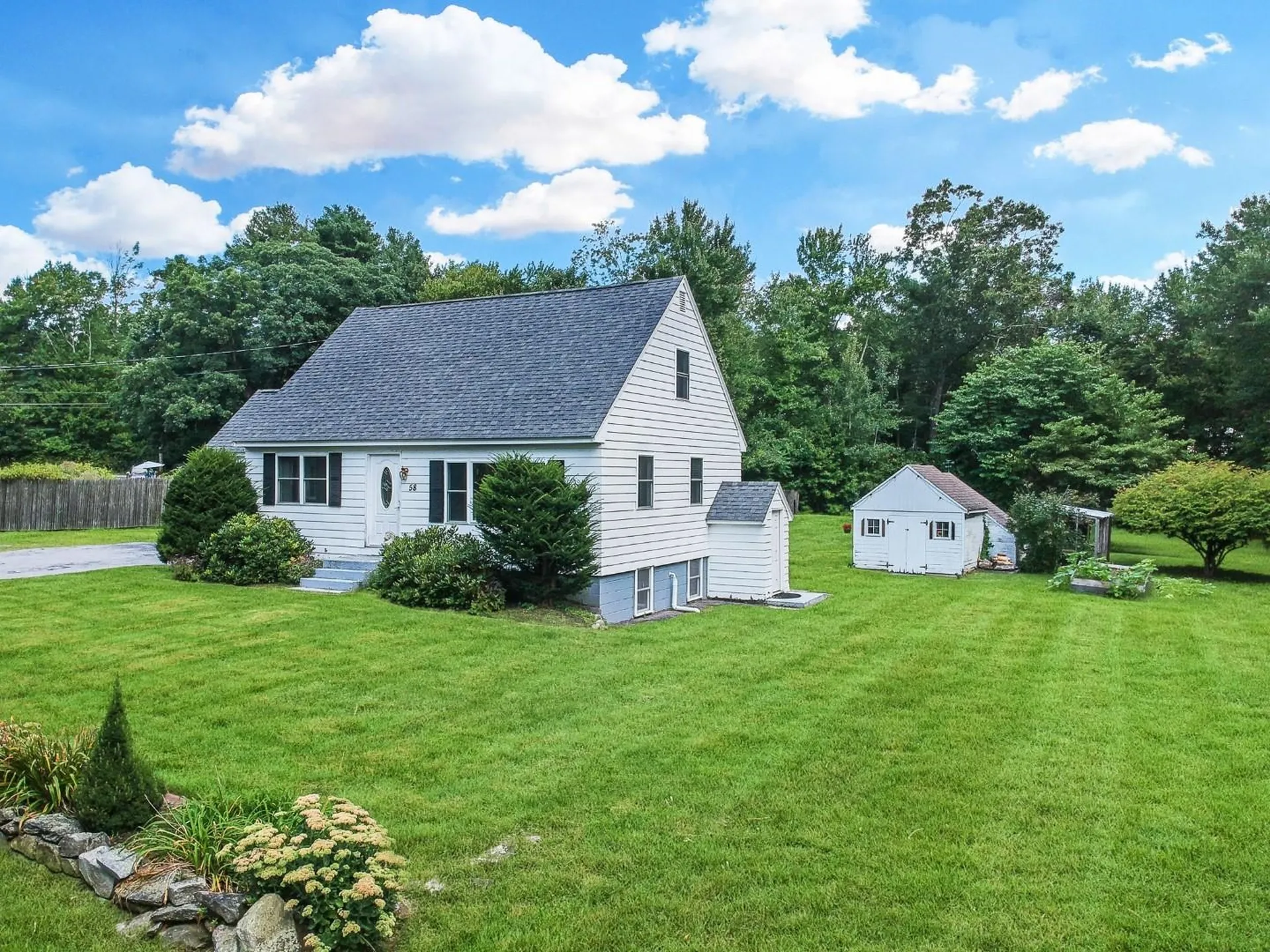 58 Hayden Road Pelham NH 03076