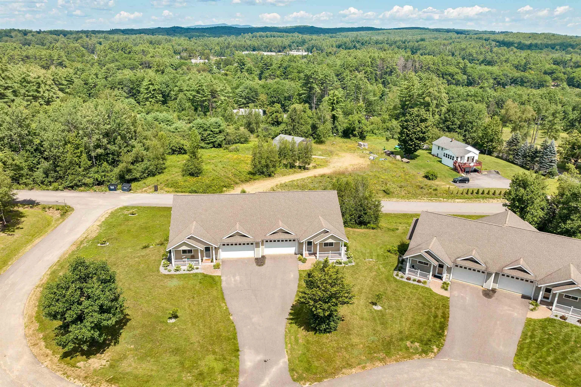 20 Stonehenge Circle Northfield NH 03220