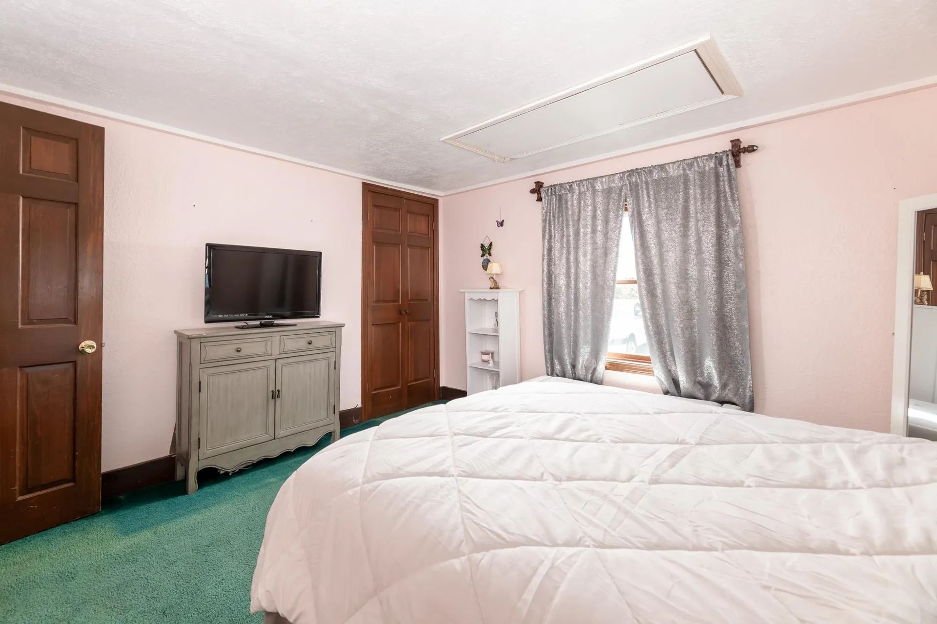 108 Railroad Avenue Epping NH 03042