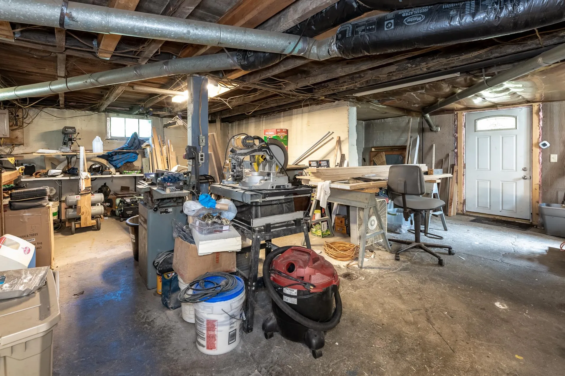 108 Railroad Avenue Epping NH 03042